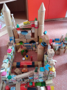 Želvičky v družině si staví hrad